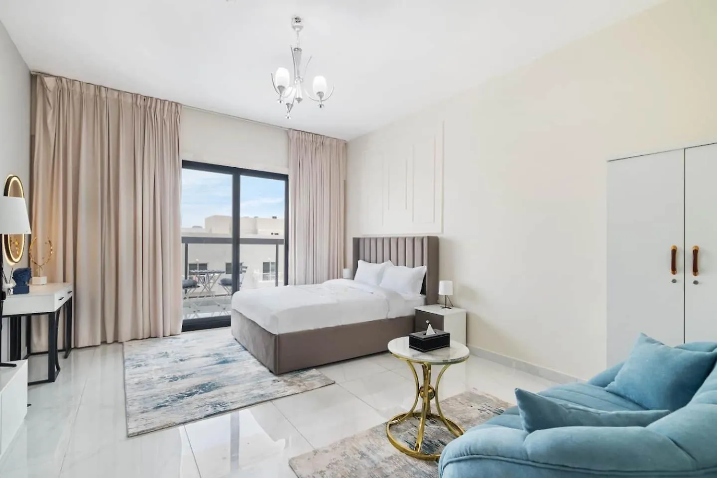 Apartment Super Luxury Studionewly Built Dubai United Arab Emirates