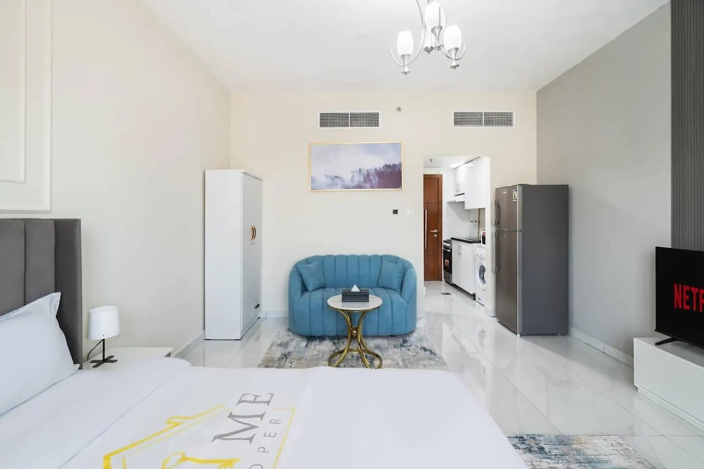 Apartment Super Luxury Studionewly Built Dubai United Arab Emirates